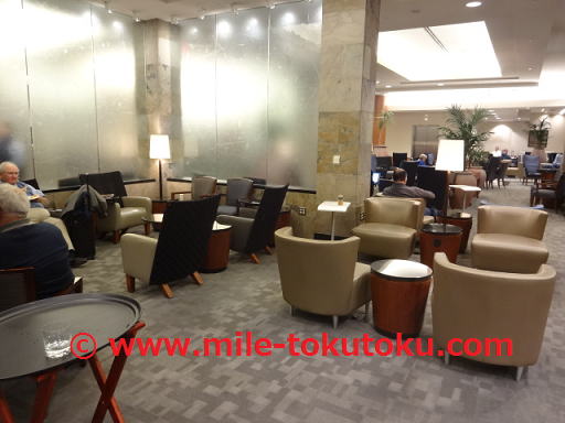 �f�g���C�g��` �f���^�q�󃉃E���W �\�t�@�[