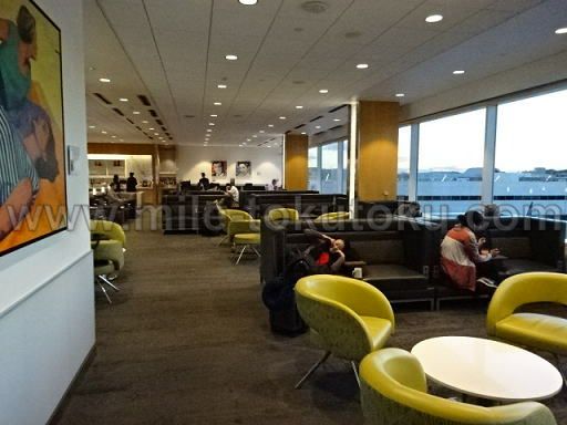 ロサンゼルス デルタ航空ラウンジ 雰囲気