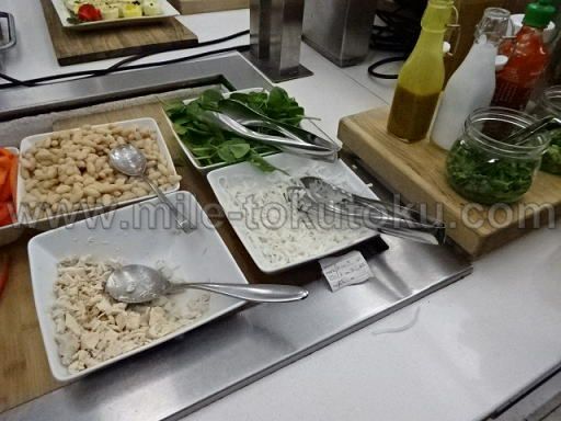 ロサンゼルス デルタ航空ラウンジ ヌードル