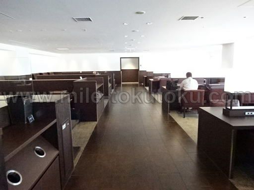 羽田JALダイヤモンドプレミアラウンジ 様子