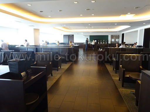 羽田JALダイヤモンドプレミアラウンジ 全体