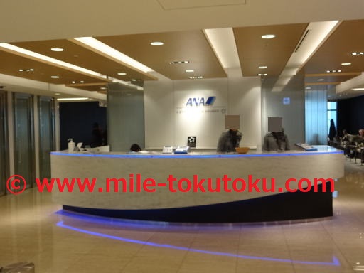 羽田空港 国内線 ANAラウンジ 受付