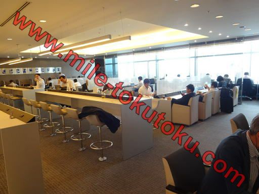 羽田空港 国内線 ANAラウンジ ビジネスエリア 