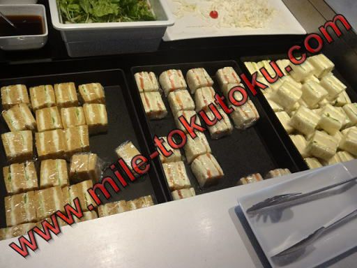 ���c/�H�c ANA���E���W�̐H�� �T���h�C�b�`