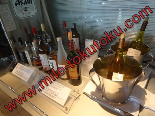 ���c/�H�c ANA���E���W�̐H�� �A���R�[���R�[�i�[