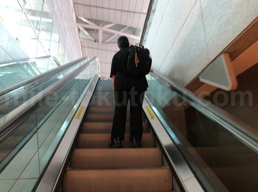 ソウル仁川 第1 PriorityPass SKY HUBラウンジ エスカレーター