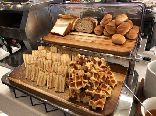 ソウル仁川 第1 PriorityPass SKY HUBラウンジ パン