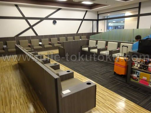 成田空港 第2 IASSラウンジ 全体