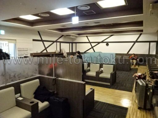 成田空港 第2 IASSラウンジ 様子