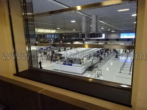 成田空港 第2 IASSラウンジ 窓からの眺め