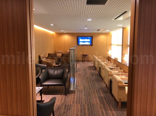 関西空港 大韓航空ラウンジ 奥の部屋