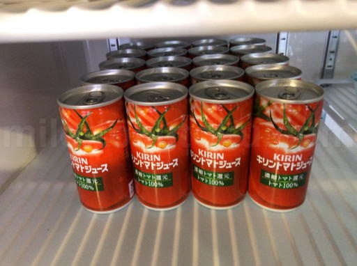 関西空港 大韓航空ラウンジ トマトジュース