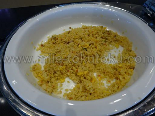 成田空港 デルタ航空ラウンジ チャーハン