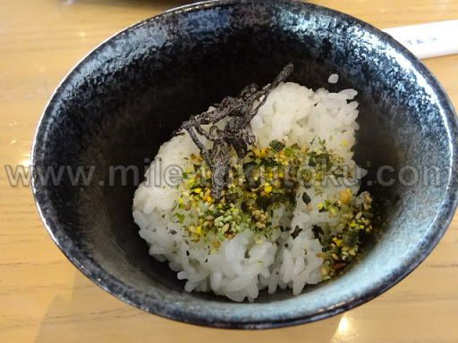 成田空港 デルタ航空ラウンジ ふりかけご飯