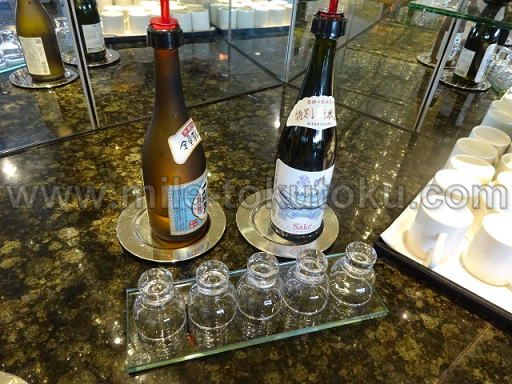 成田空港 デルタ航空ラウンジ 日本酒