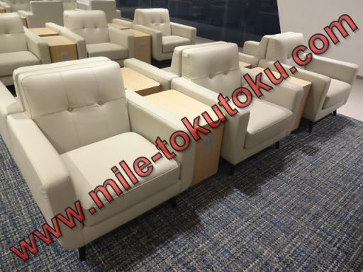 ソウル仁川空港 大韓航空ラウンジ ソファー席