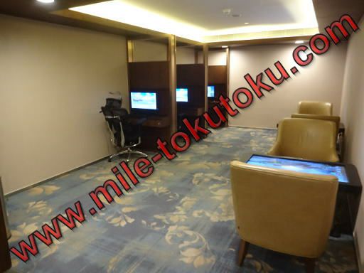 上海/浦東空港 中国東方航空ラウンジ パソコンルーム