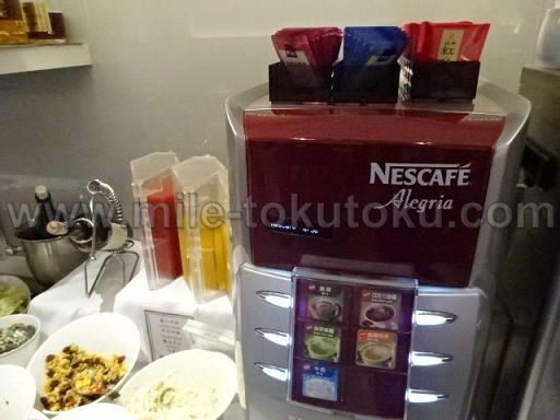 台北/桃園空港 チャイナエアラインラウンジ コーヒー