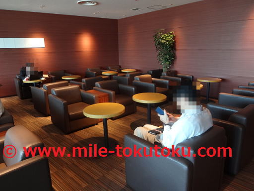 新千歳空港 スーパーラウンジ テーブル席