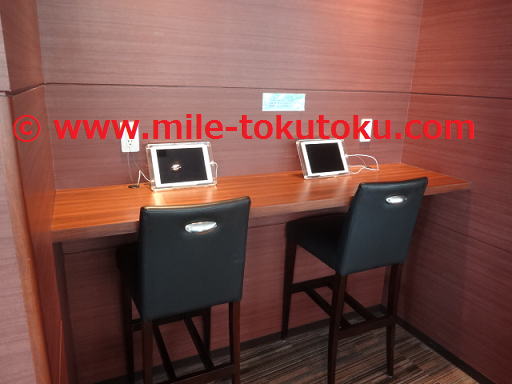 新千歳空港 スーパーラウンジ iPad2台