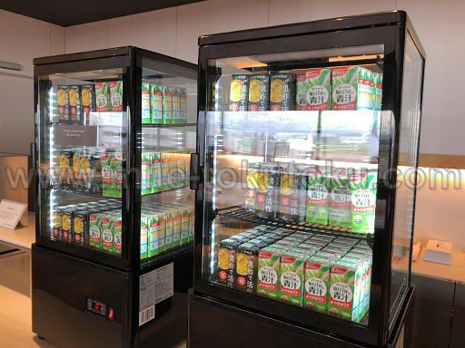 羽田空港/第1 スカイマーク側ラウンジ POWER LOUNGE NORTH 紙パックドリンク
