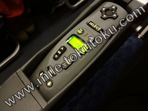 アメリカン航空 B777 エコノミー リモコン